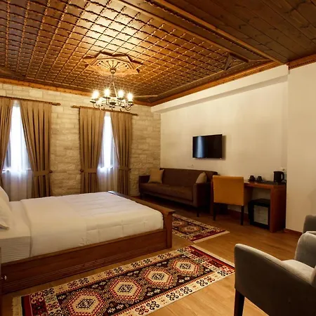 Rose Garden * Gjirokastër