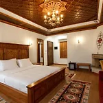 Hotel Rose Garden
