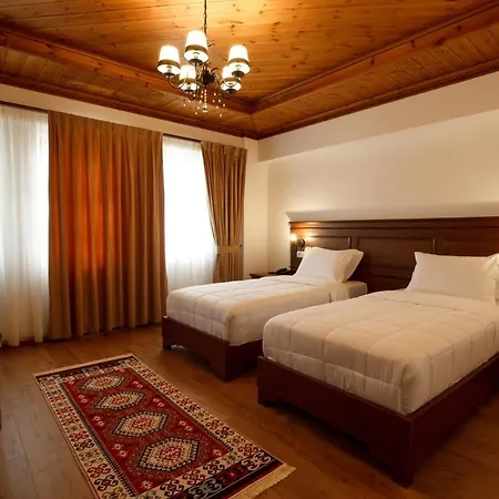 Rose Garden Hotel
