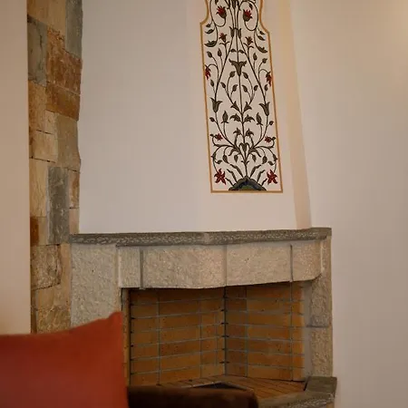 Hotel Rose Garden Gjirokastër