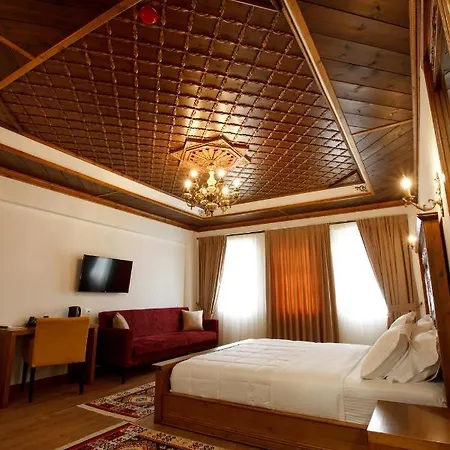 Rose Garden Gjirokastër