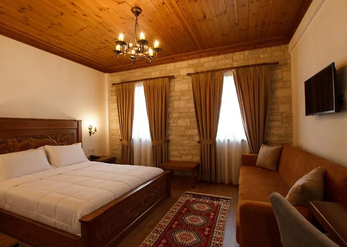 Rose Garden Hotel